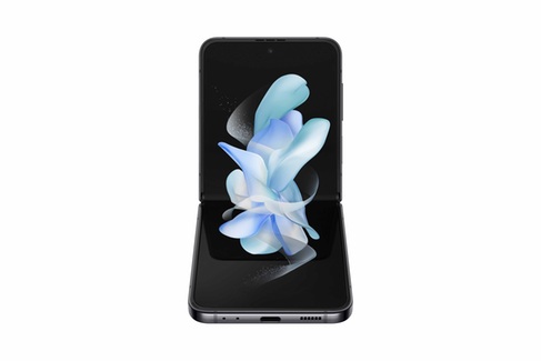 Image of a Galaxy Z Flip4